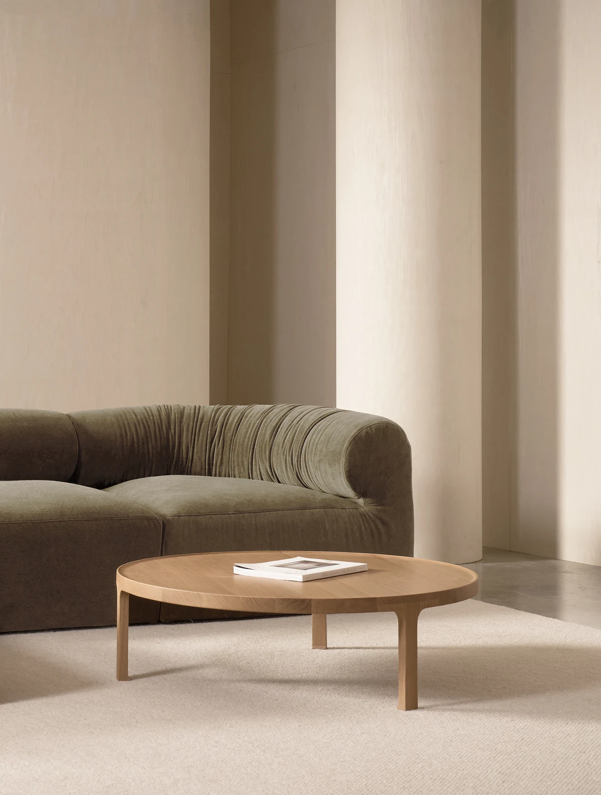 Journal wooden occasional tables — Journal coffee table. med Sneaker-sofaen af Cameron Foggo til Nonn.