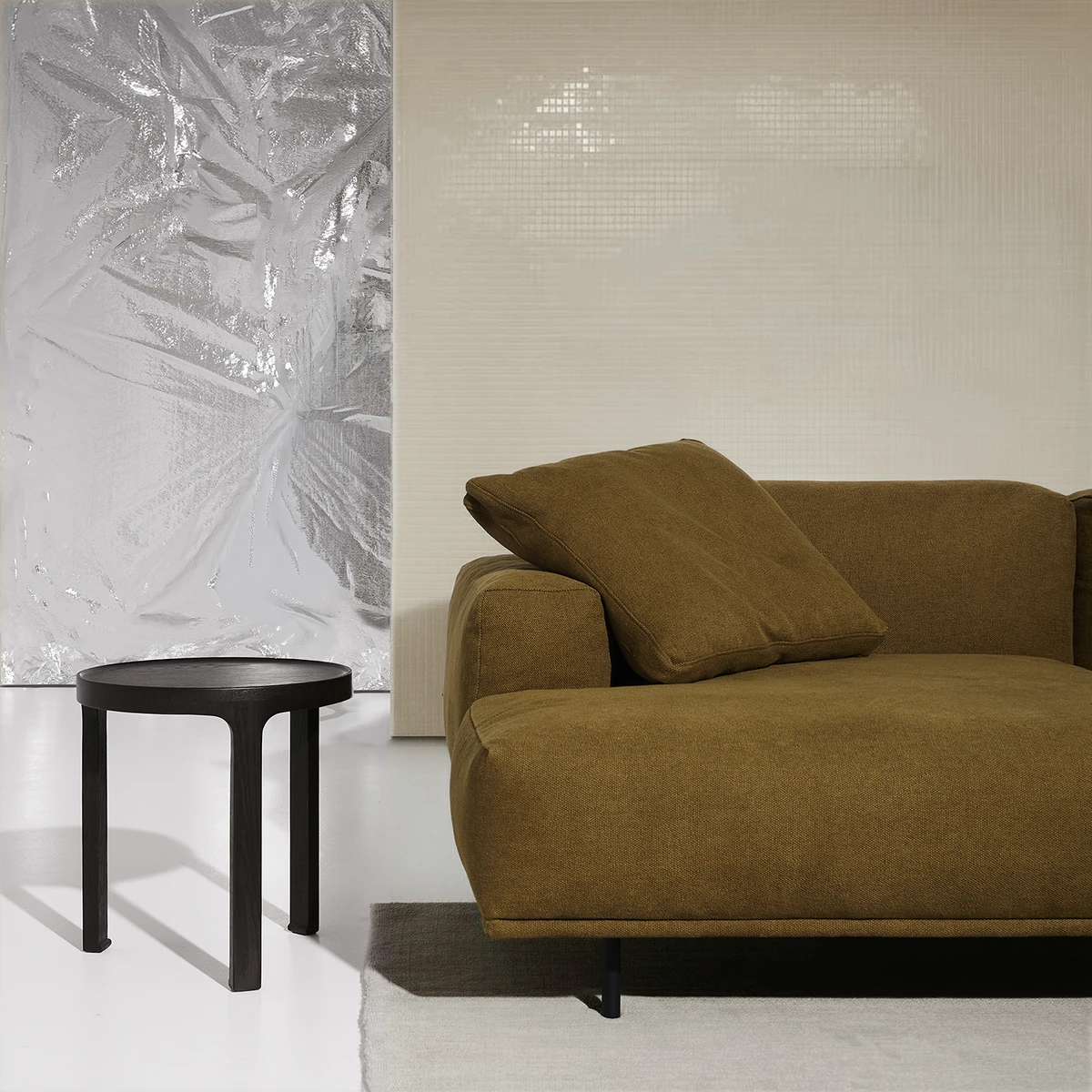 Collective Modular Sofa — Collective Sofa und Journal Beistelltisch